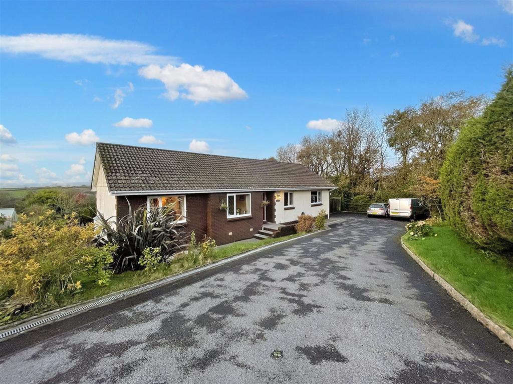 Idole, Carmarthen 3 bed detached bungalow for sale £340,000