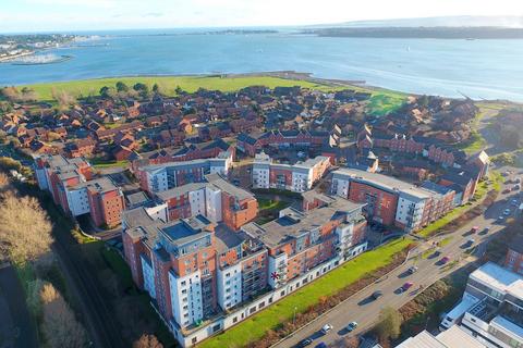 2 bedroom flat for sale, Avenel Way, Poole, BH15