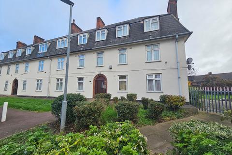 2 bedroom flat for sale - Moore Crescent, Dagenham, RM9