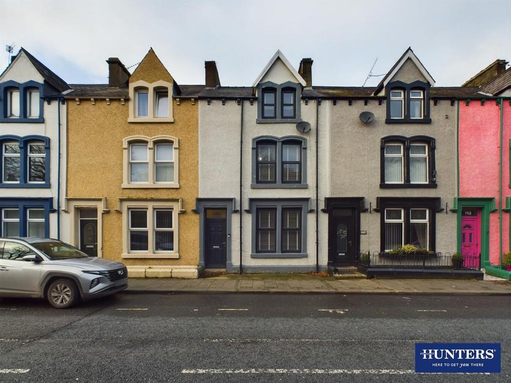 Harrington Road, Workington, CA14 4 bed townhouse for sale £155,000