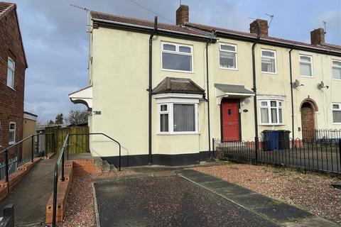 3 bedroom end of terrace house for sale, The High Road, South Shields