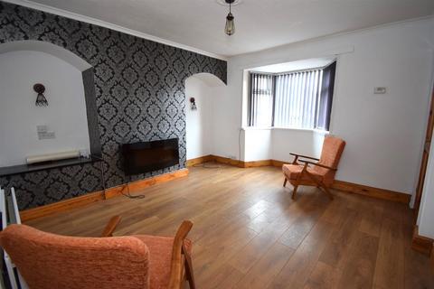 3 bedroom end of terrace house for sale, The High Road, South Shields