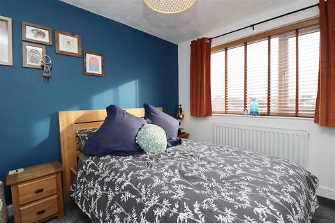 5 Burton Fields Road, Stamford Bridge, York, YO41 1JJ