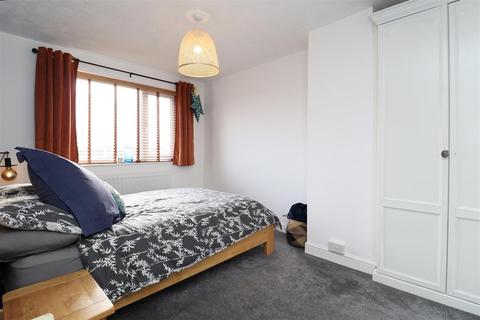 5 Burton Fields Road, Stamford Bridge, York, YO41 1JJ