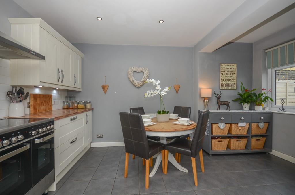 Kitchen-diner pic 3.jpg