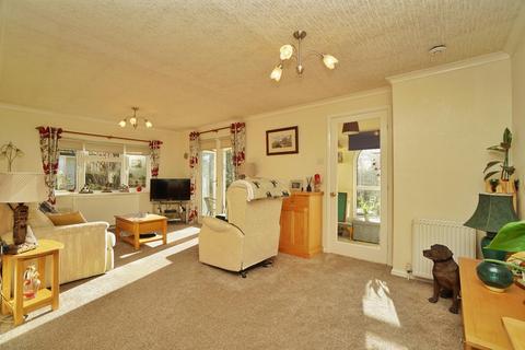 2 bedroom park home for sale, Meadowside, Linton On Ouse, York