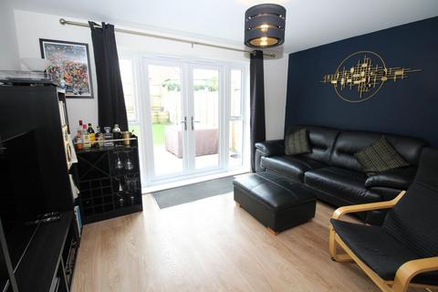 137 Barley Fields, Thornbury, Bristol, BS35 1AQ