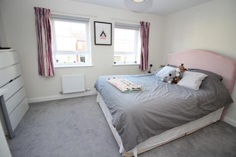 137 Barley Fields, Thornbury, Bristol, BS35 1AQ