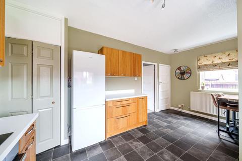 31 Dorts Crescent, Church Fenton, Tadcaster, LS24 9RU