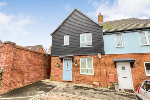 39 Cecil Place, Lytchett Matravers, Poole, BH16 6FG