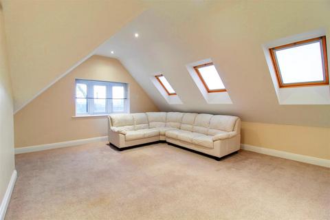 undefined, Green Close, Brookmans Park AL9