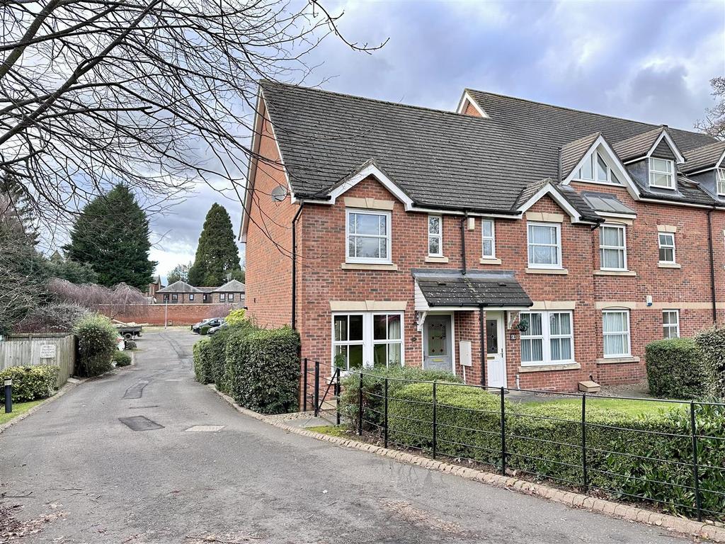 Abbey Springs, Darlington 2 bed semidetached house for sale £159,950