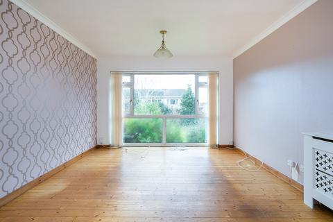 27 Cairns Gardens, Balerno, EH14 7HJ