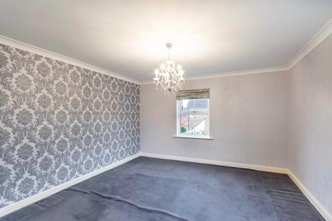 5 Merend Close, Sandtoft, Doncaster, DN8 5TH