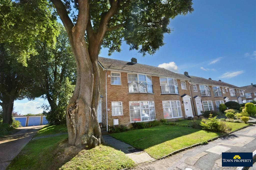 Vicarage Road, Eastbourne 3 bed semidetached house for sale £395,000