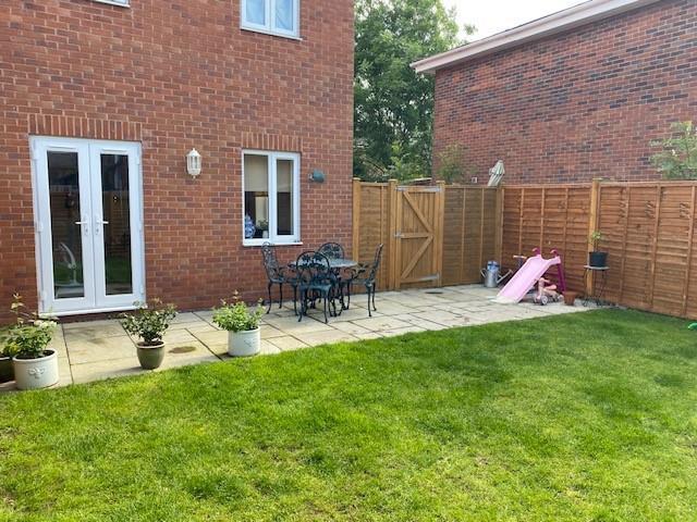 Garden 3.jpg