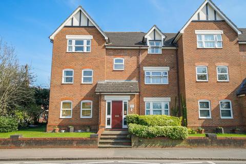 1 bedroom flat for sale - Park Mews, Grovebury Road, Leighton Buzzard