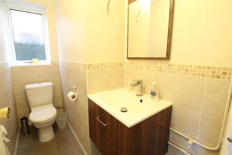 7 bedroom detached house to rent, * £140pppw excluding bills * Ingham Grove, Lenton, NOTTINGHAM NG7