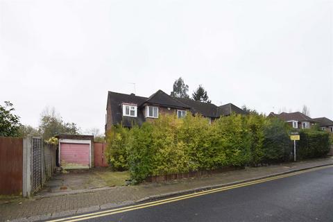 3 bedroom semi-detached house for sale, Mayfields Close, Wembley, Middlesex