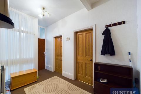 2 bedroom apartment for sale, Marshall Avenue, Bridlington