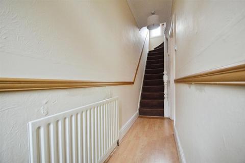 2 bedroom end of terrace house for sale, Newstead Street, Hull