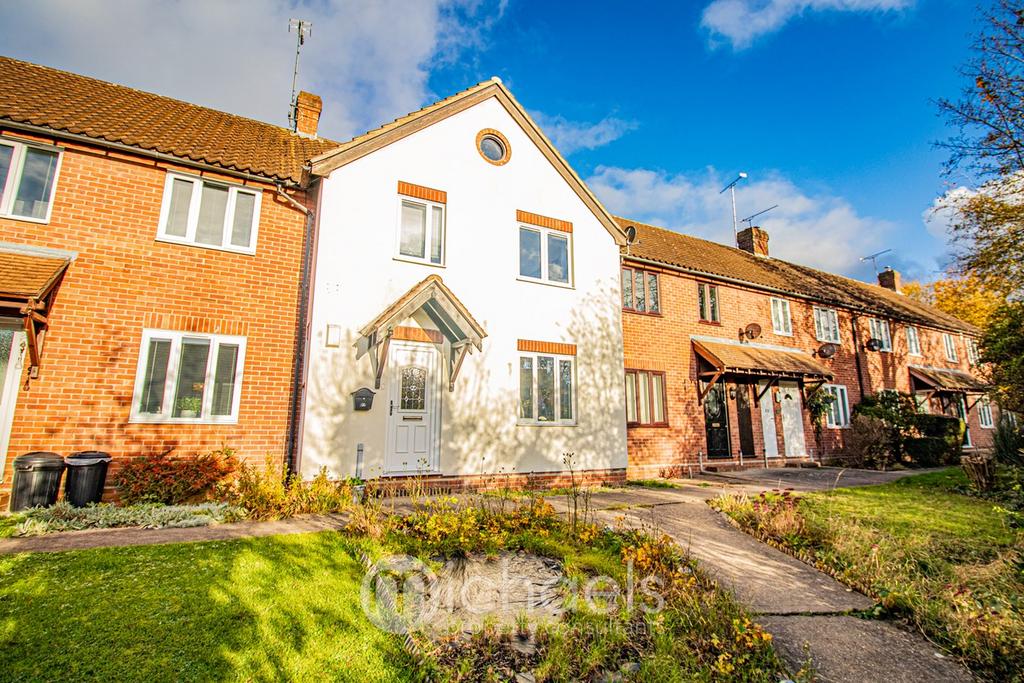 Mill Hill, Braintree, CM7 3 bed terraced house for sale £295,000