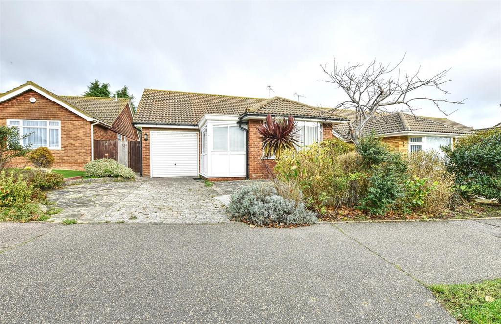 College Road, BexhillOnSea 2 bed detached bungalow for sale £375,000