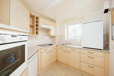 1 bedroom apartment for sale, Portman Court, Grange Road, Uckfield