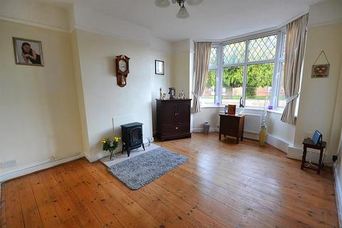 3 bedroom semi-detached house for sale, Abbey Road, Bourne