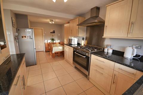 34 Abbey Road, Bourne, PE10 9EP