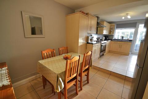 34 Abbey Road, Bourne, PE10 9EP