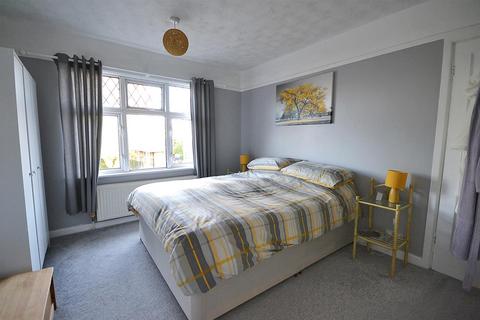 34 Abbey Road, Bourne, PE10 9EP