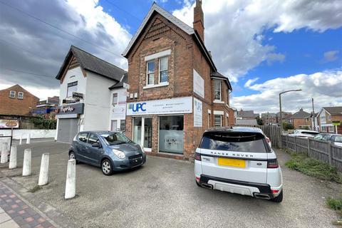 Property for sale - Main Road, Gedling, Nottingham