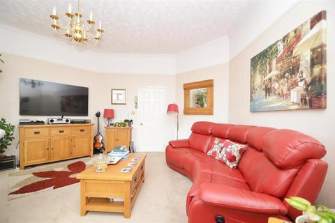 2 bedroom apartment for sale, Sycamore House, Belmont Bank, Shewsbury