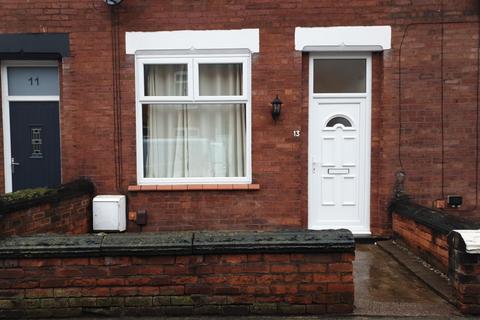 2 bedroom house to rent, Dorning Street, Leigh