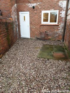 2 bedroom house to rent, Dorning Street, Leigh