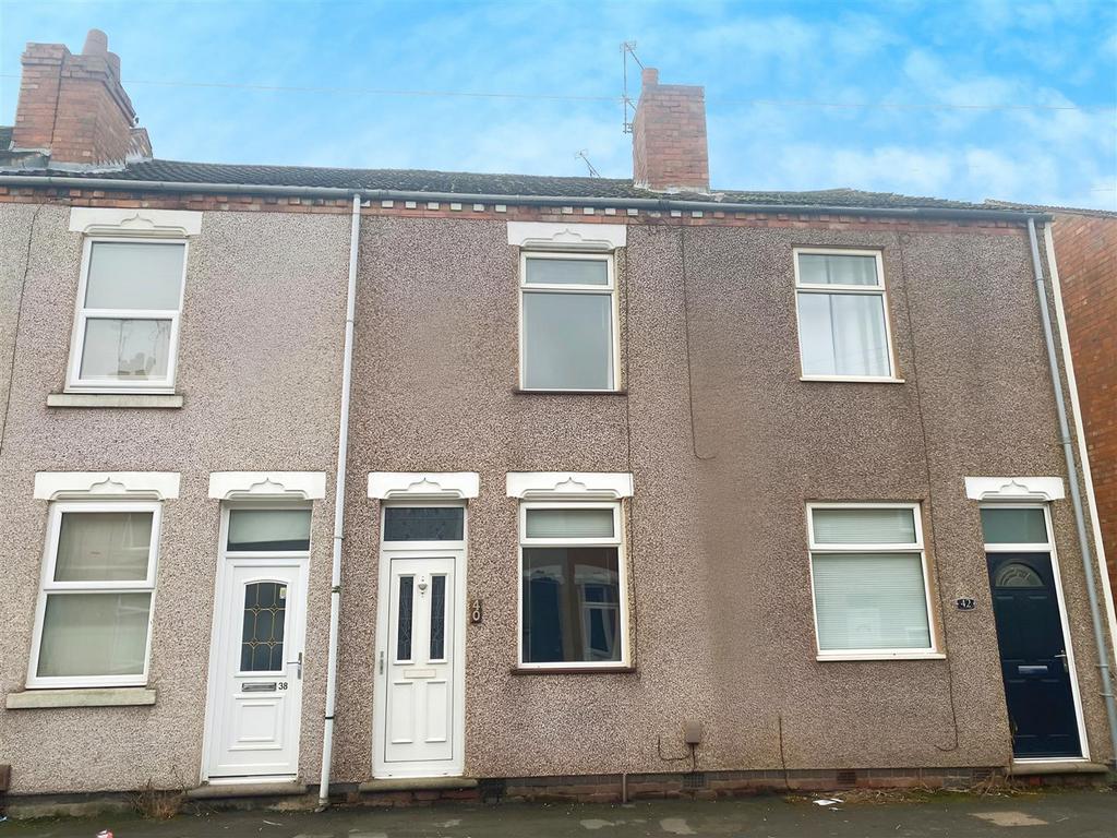 Wootton Street, Bedworth 2 bed terraced house £750 pcm (£173 pw)