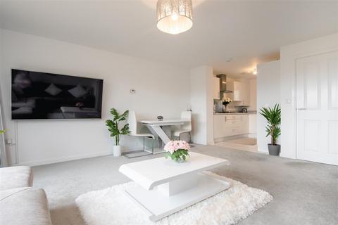 3 bedroom house to rent, Irthlingborough Road North, Wellingborough