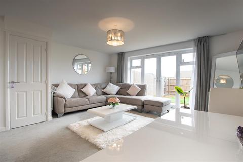 3 bedroom house to rent, Irthlingborough Road North, Wellingborough