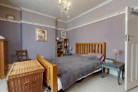 2 bedroom terraced house for sale, Chiswell, Portland