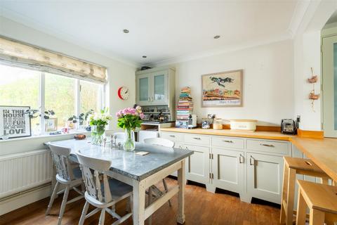 Westfield Manor Road, Abbots Leigh, Bristol, BS8 3RP