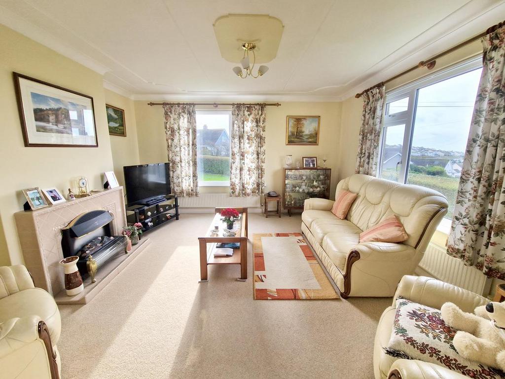 Gibson Way, Porthleven TR13 2 bed detached bungalow for sale £350,000