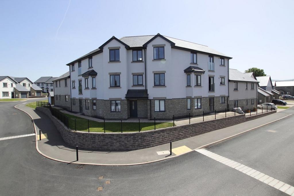 Hoggan Park, Brecon, LD3 2 bed apartment for sale £190,000