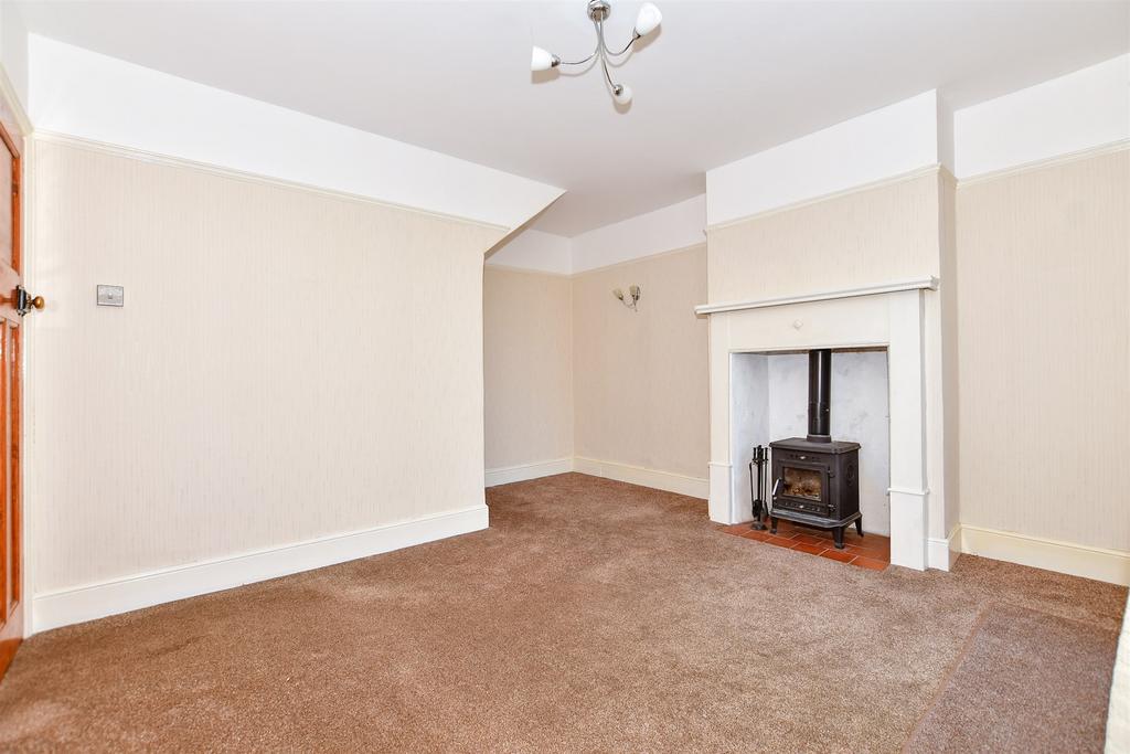 Little Buckland Avenue, Maidstone, Kent 3 bed semidetached house for