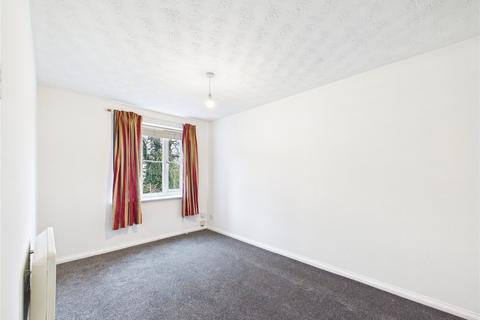 2 bedroom apartment to rent, Victoria Chase, Colchester, Essex, CO1