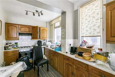 2 bedroom maisonette for sale, Beatrice Avenue, London, SW16