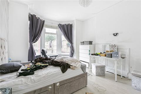 2 bedroom maisonette for sale, Beatrice Avenue, London, SW16