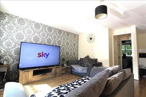 1 bedroom flat for sale, Yeoman Fold, Burnley, Lancashire, BB12 0ND