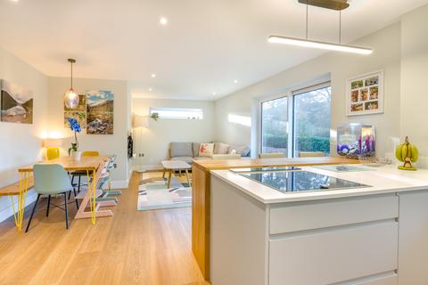 27 Birkett Way, Chalfont St Giles, HP8 4BH