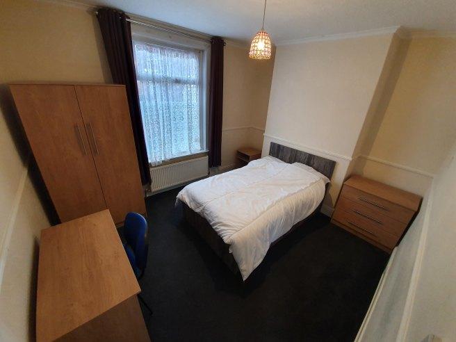 Haworth-street-hu6-7rg-931810